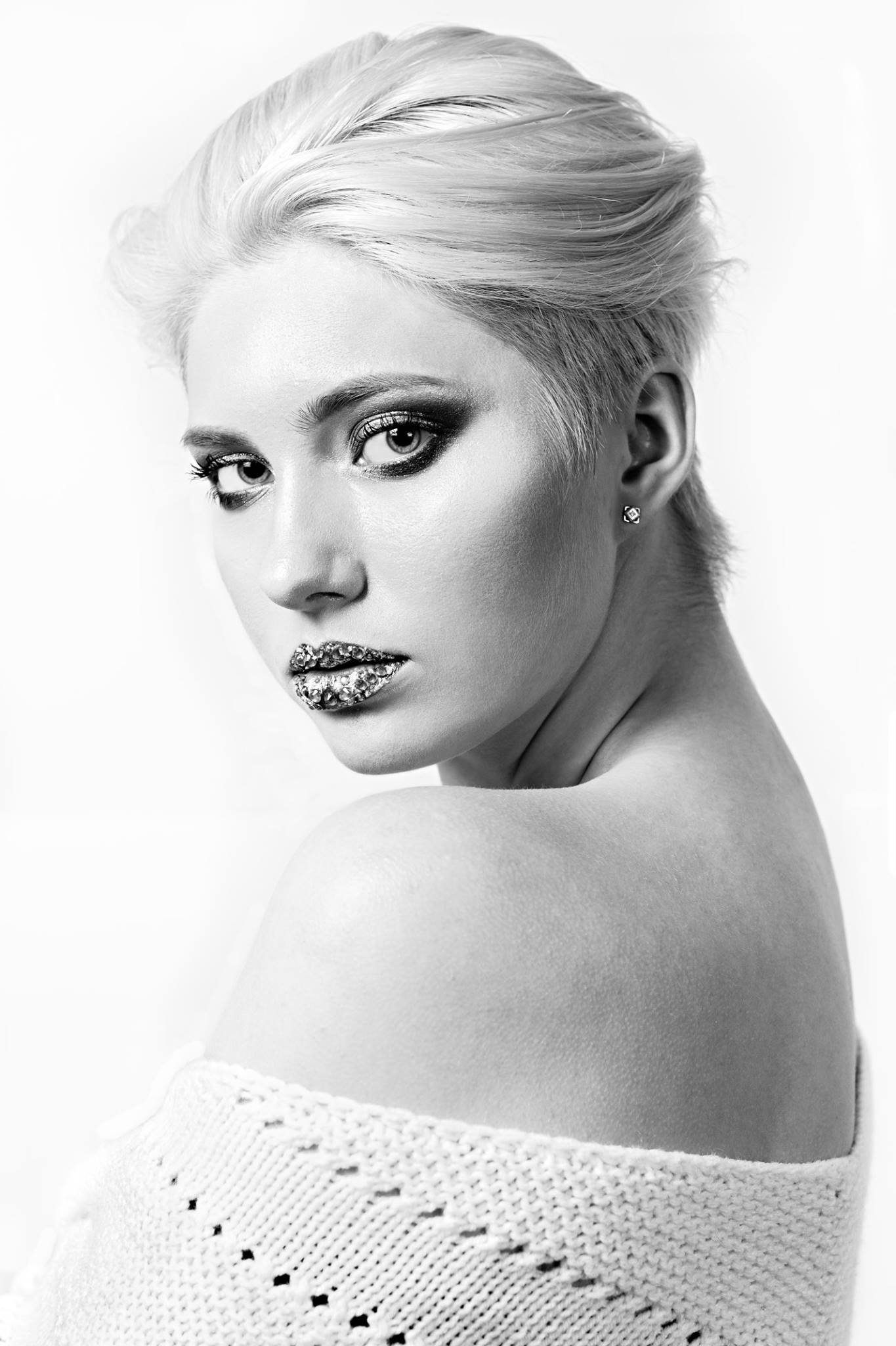 Женский портрет в студии